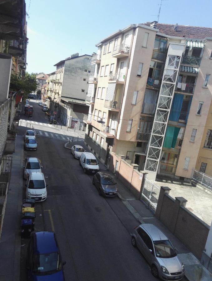 Cinecasa Di Andrea E Cristina Lägenhet Turin Exteriör bild