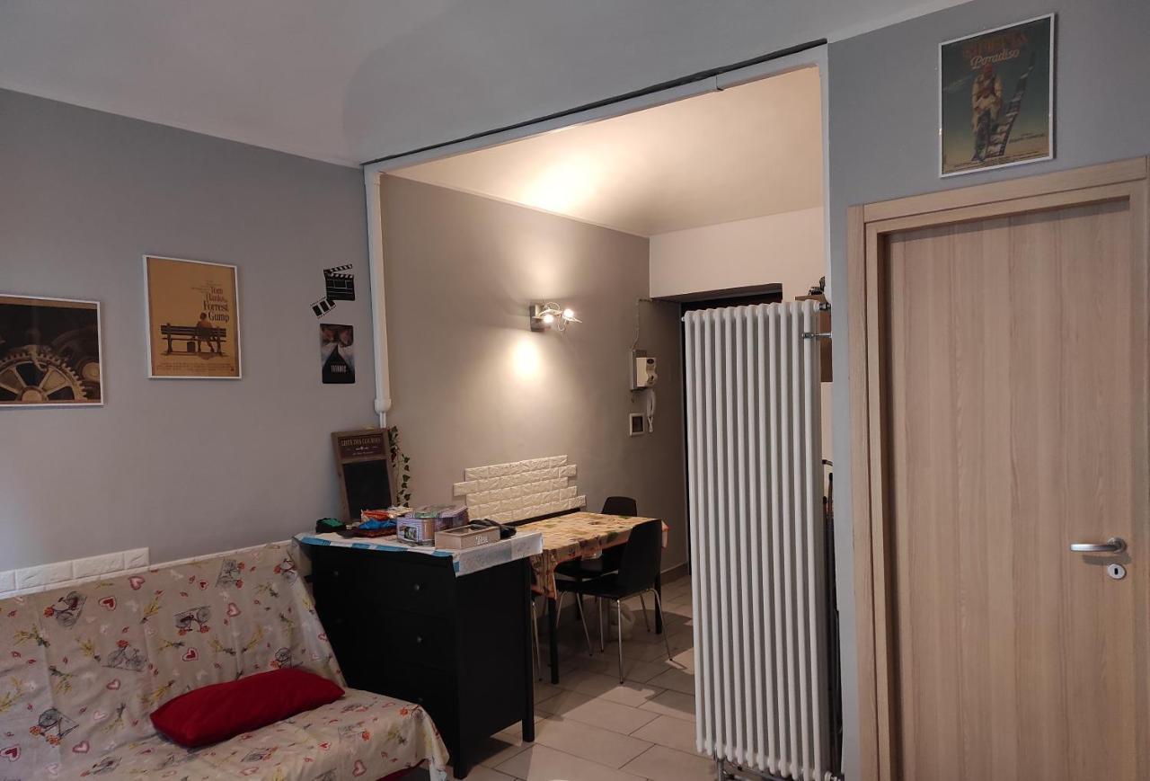 Cinecasa Di Andrea E Cristina Lägenhet Turin Exteriör bild